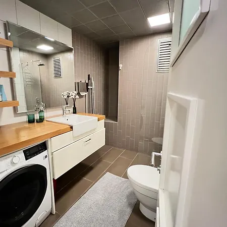 Close To Galataport Апартаменты